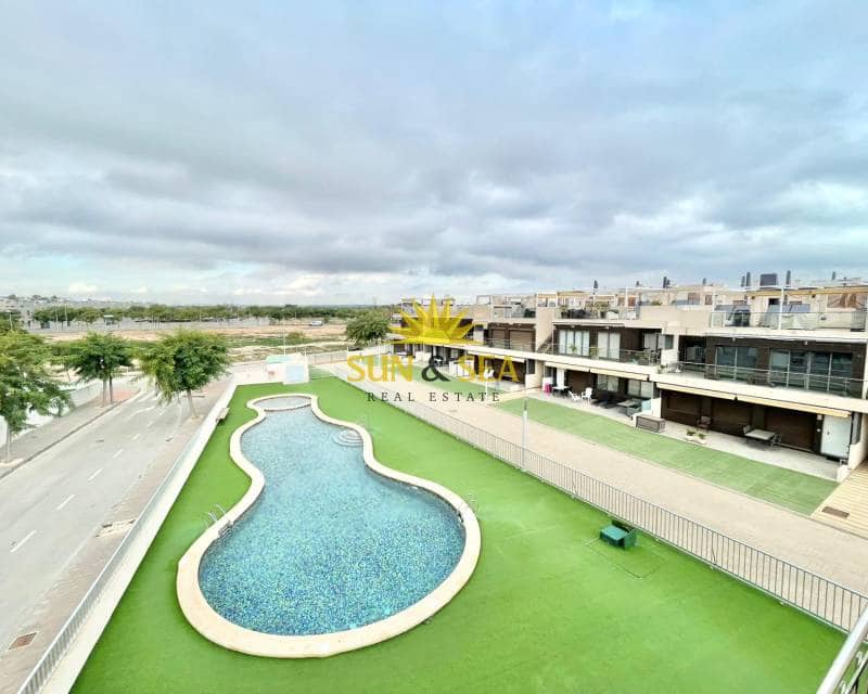 2 quarto Apartamento para arrendar em Pilar de la Horadada com piscina - 1 200 € (Ref: 9447199)