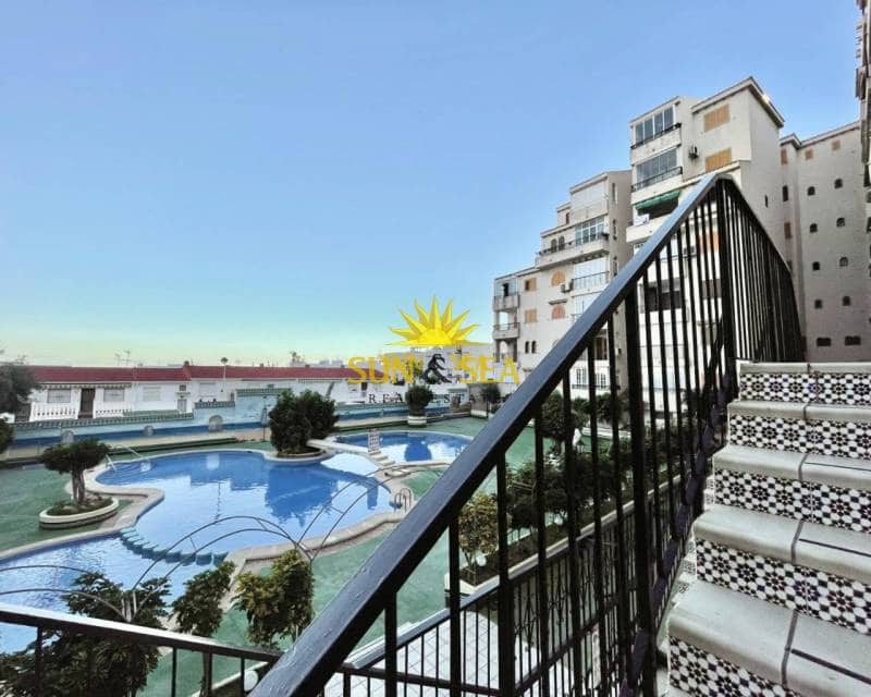 1 soveværelse Studio til leje i Torrevieja med swimmingpool - € 500 (Ref: 9448441)