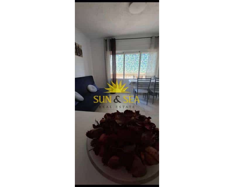 Apartamento de 3 habitaciones en Alicante / Alacant ciudad en alquiler - 850 € (Ref: 9448442)