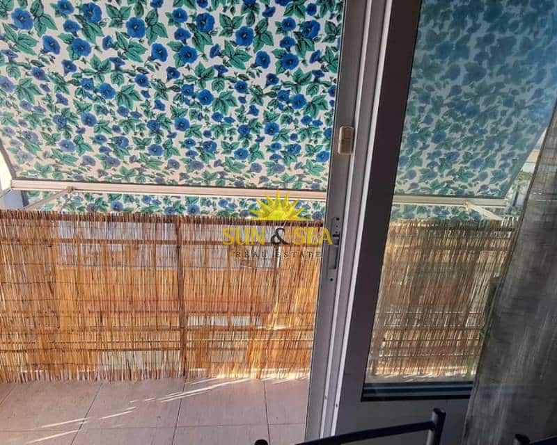 Apartamento de 3 habitaciones en Alicante / Alacant ciudad en alquiler - 850 € (Ref: 9448442)