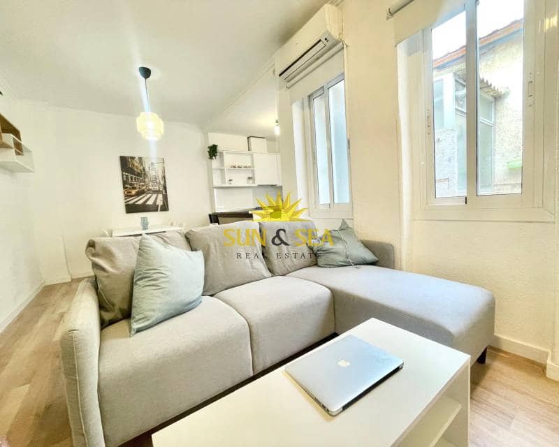 2 bedroom Apartment for rent in Alicante / Alacant city - € 1,000 (Ref: 9448443)