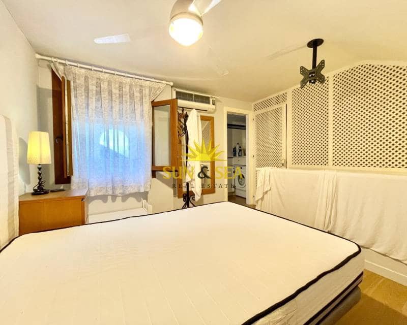 3 slaapkamer Appartement te huur in Los Alcazares met garage - € 850 (Ref: 9449318)