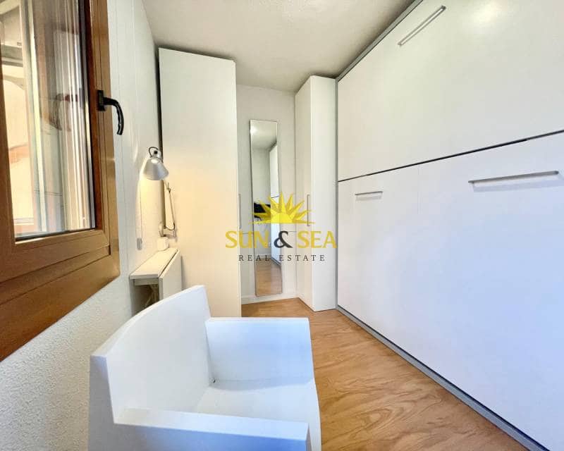 3 slaapkamer Appartement te huur in Los Alcazares met garage - € 850 (Ref: 9449318)