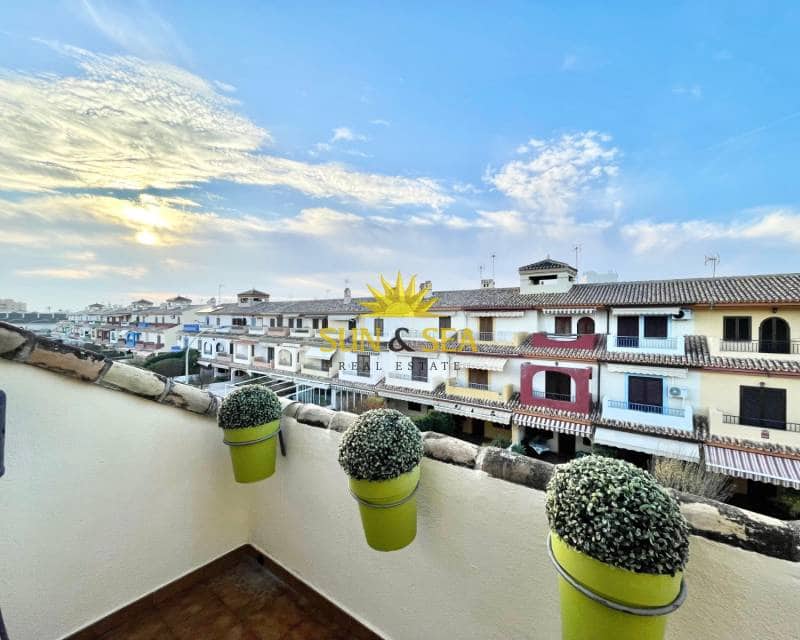 3 slaapkamer Appartement te huur in Los Alcazares met garage - € 850 (Ref: 9449318)