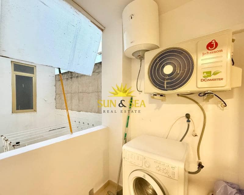 2 bedroom Apartment for rent in Torrevieja - € 900 (Ref: 9449961)