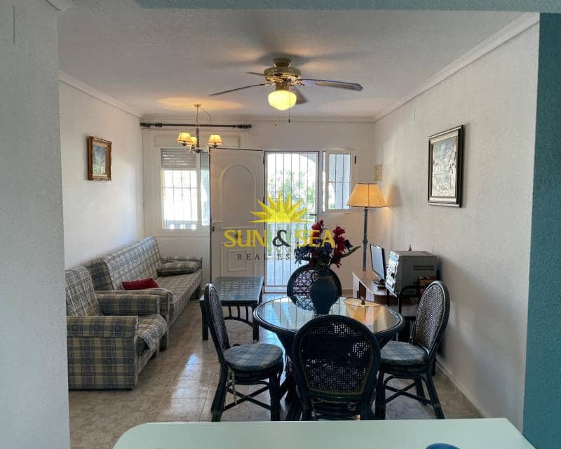 2 soverom Villa til leie i Guardamar del Segura med svømmebasseng - € 850 (Ref: 9450901)