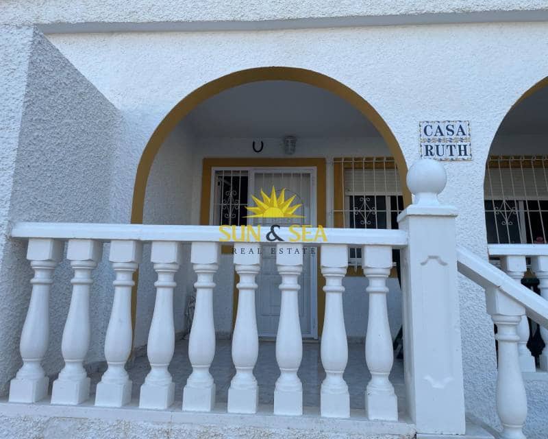 2 soverom Villa til leie i Guardamar del Segura med svømmebasseng - € 850 (Ref: 9450901)