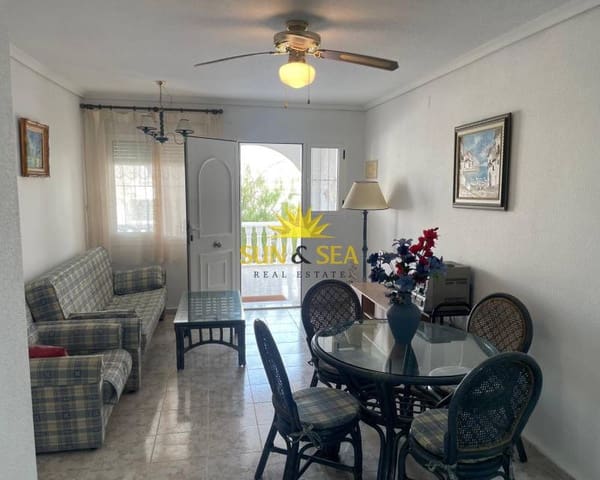 2 soveværelse Villa til leje i El Edén, Guardamar del Segura med swimmingpool - € 850 (Ref: 9450901)