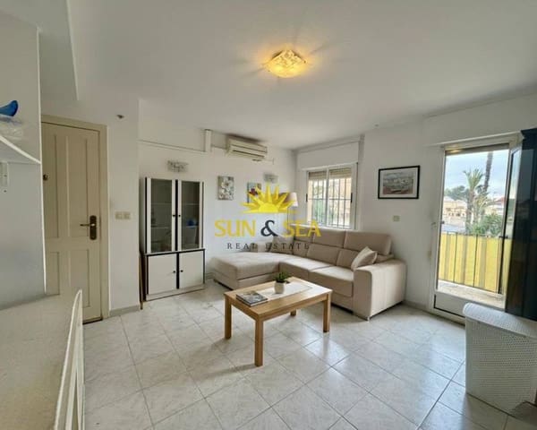 3 makuuhuone Kattohuoneisto vuokrattavana paikassa El Chaparral - La Siesta - La Torreta, Torrevieja mukana uima-altaan - 900 € (Ref: 9450902)