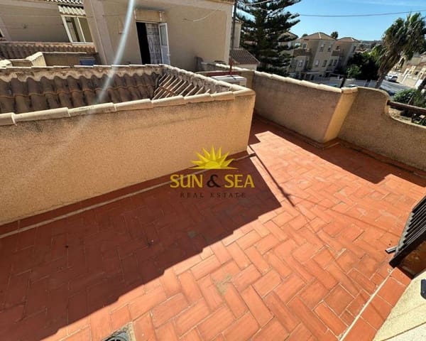 3 makuuhuone Kattohuoneisto vuokrattavana paikassa El Chaparral - La Siesta - La Torreta, Torrevieja mukana uima-altaan - 900 € (Ref: 9450902)