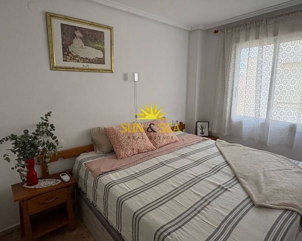 2 makuuhuone Huoneisto vuokrattavana paikassa Playa de los Locos, Torrevieja mukana uima-altaan - 950 € (Ref: 9453559)