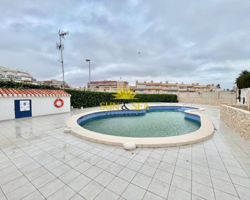 2 sovrum Bungalow att hyra i Cabo Cervera med pool - 750 € (Ref: 9453560)