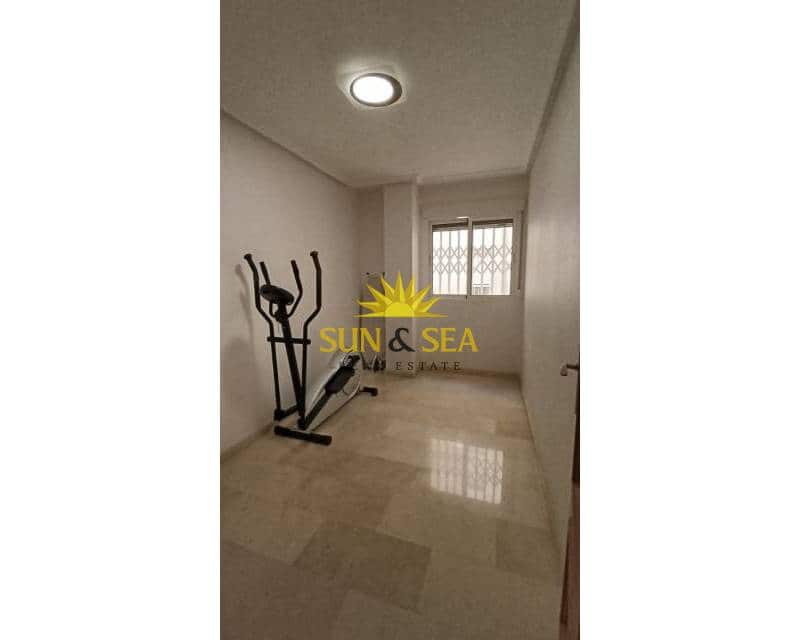 3 camera da letto Appartamento da affittare in Crevillente / Crevillent - 750 € (Rif: 9454861)