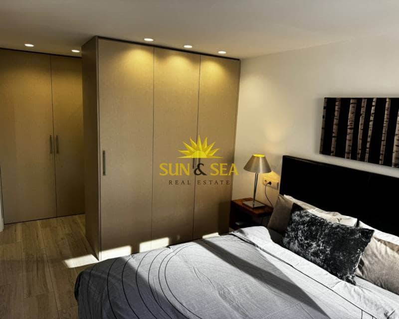 2 sovrum Lägenhet att hyra i Playa de San Juan med garage - 1 700 € (Ref: 9459494)