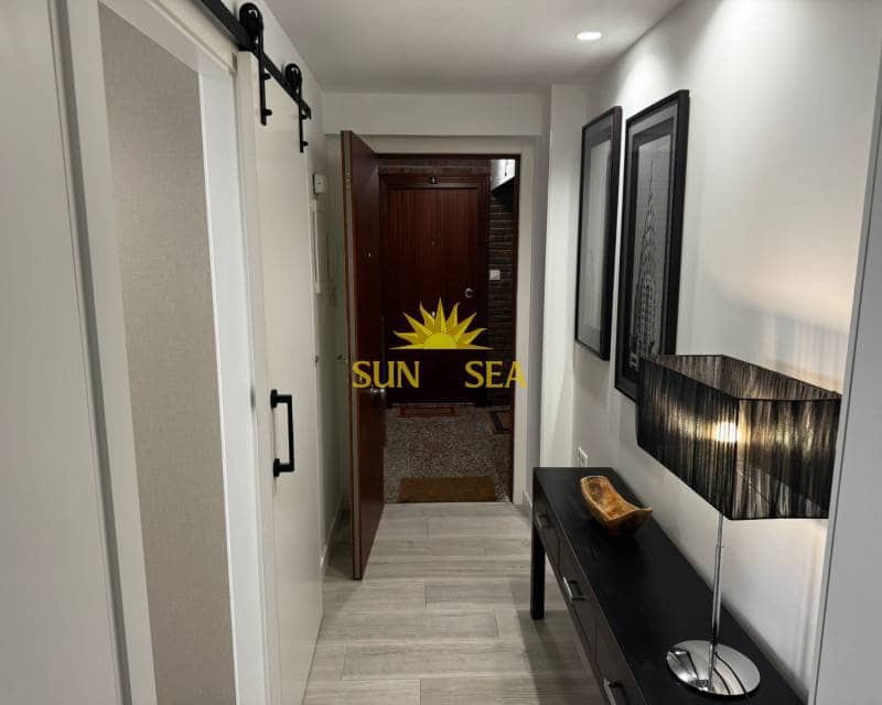 2 sovrum Lägenhet att hyra i Playa de San Juan med garage - 1 700 € (Ref: 9459494)