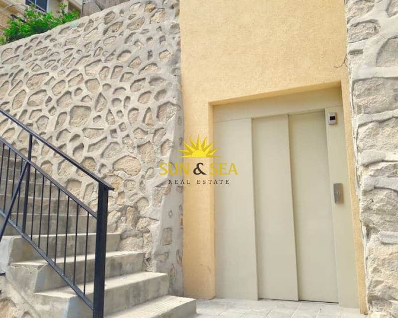 3 sypialnia Apartament do wynajęcia w Miasto Alicante / Alacant - 1 300 € (Ref: 9459750)