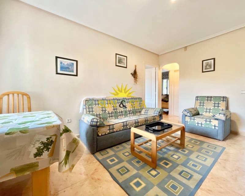 2 bedroom Apartment for sale in Torrevieja with pool - € 150,000 (Ref: 9460642)