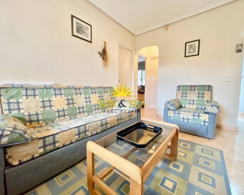 2 bedroom Apartment for sale in Torrevieja with pool - € 150,000 (Ref: 9460642)