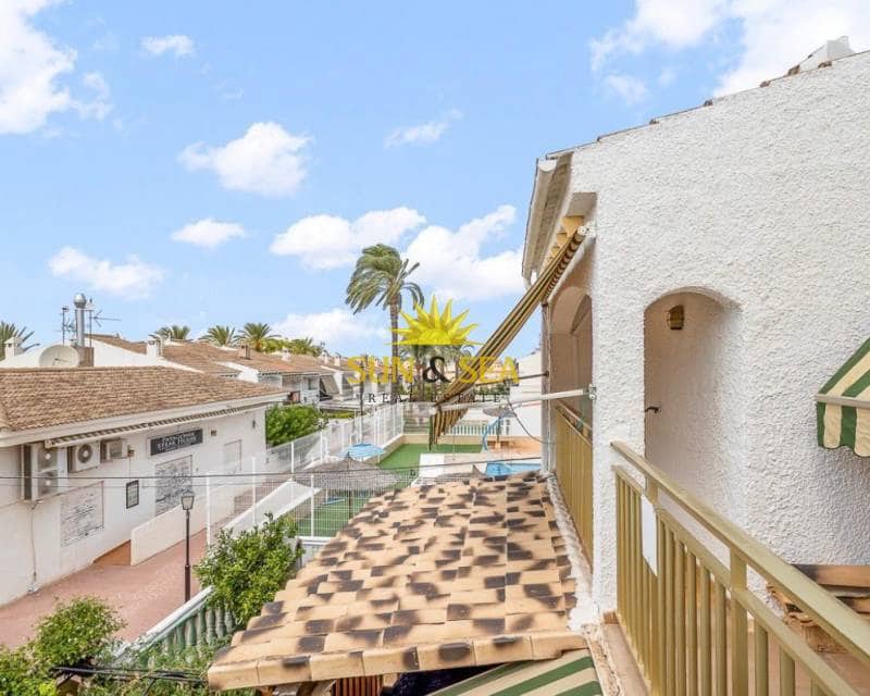 2 Zimmer Haus zu vermieten in Gran Alacant mit Pool - 950 € (Ref: 9462685)