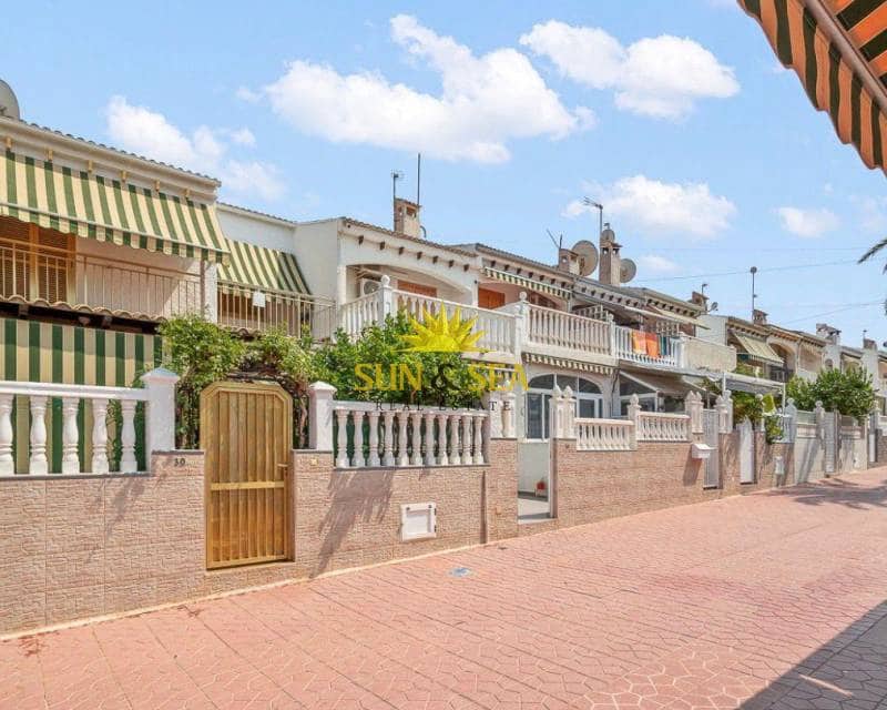 2 Zimmer Haus zu vermieten in Gran Alacant mit Pool - 950 € (Ref: 9462685)