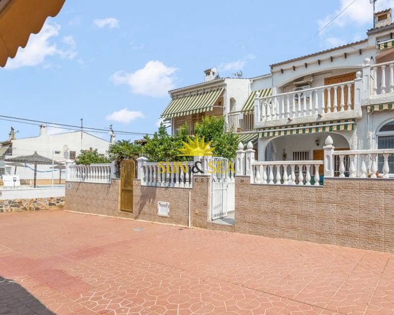 2 Zimmer Haus zu vermieten in Gran Alacant mit Pool - 950 € (Ref: 9462685)