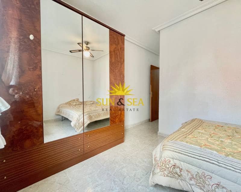 3 Zimmer Apartment zu verkaufen in Torrevieja - 198.000 € (Ref: 9464984)