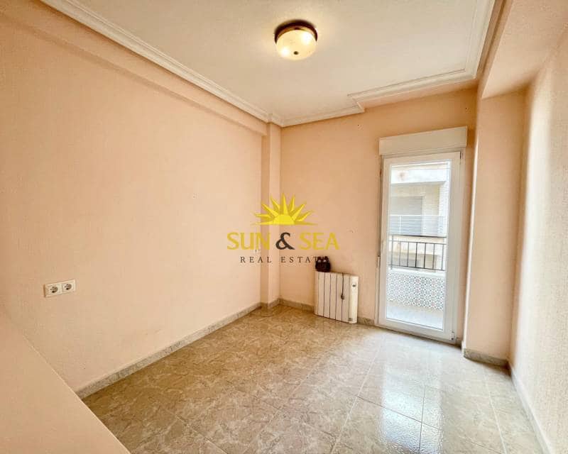 3 Zimmer Apartment zu verkaufen in Torrevieja - 198.000 € (Ref: 9464984)