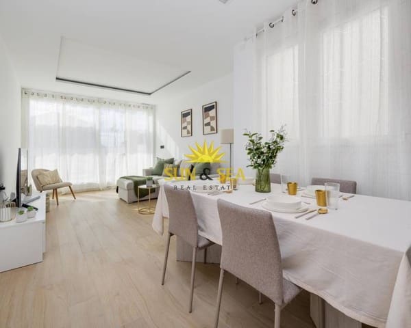 Chalet de 3 habitaciones en Aguas Nuevas, Torrevieja en venta con piscina garaje - 598.000 € (Ref: 9464985)