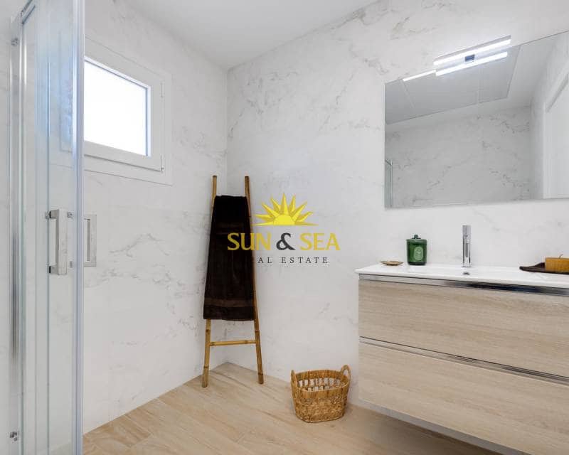 3 bedroom Villa for sale in Aguas Nuevas with pool garage - € 598,000 (Ref: 9464985)