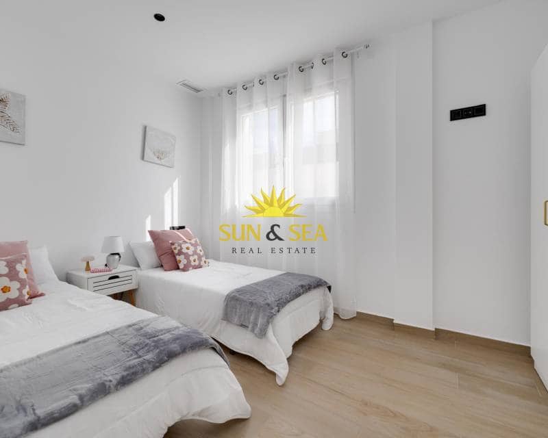 3 bedroom Villa for sale in Aguas Nuevas with pool garage - € 598,000 (Ref: 9464985)