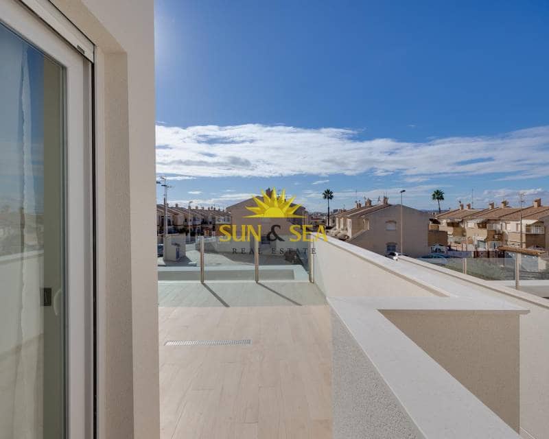 3 bedroom Villa for sale in Aguas Nuevas with pool garage - € 598,000 (Ref: 9464985)