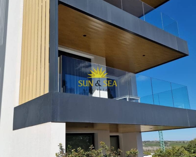 3 bedroom Penthouse for sale in Las Colinas Golf with pool garage - € 479,000 (Ref: 9464986)