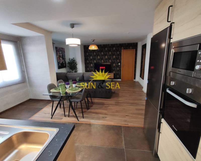 1 bedroom Apartment for rent in Santa Pola - € 950 (Ref: 9466192)