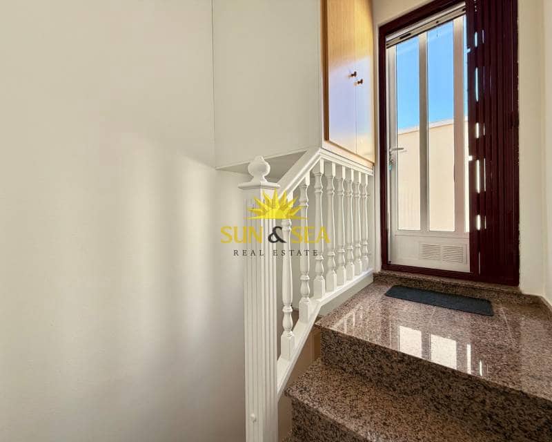 3 soverom Villa til leie i San Pedro del Pinatar med svømmebasseng - € 900 (Ref: 9467635)