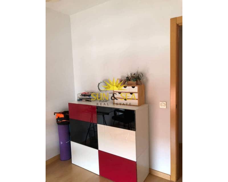 3 makuuhuone Huoneisto vuokrattavana paikassa Espinardo mukana uima-altaan 
autotalli - 850 € (Ref: 9470032)