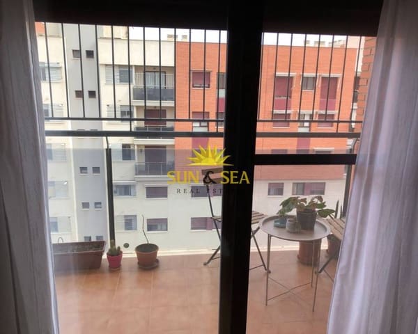 3 makuuhuone Huoneisto vuokrattavana paikassa Espinardo, Murcia kaupunki mukana uima-altaan 
autotalli - 850 € (Ref: 9470032)