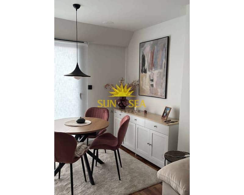 1 quarto Penthouse para arrendar em Elda - 700 € (Ref: 9471752)