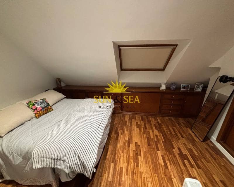 1 quarto Penthouse para arrendar em Elda - 700 € (Ref: 9471752)