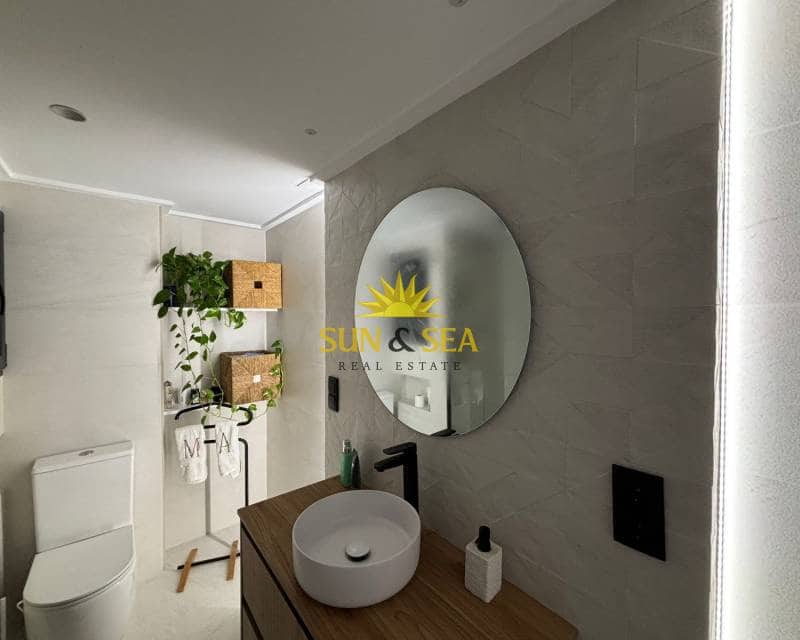 1 quarto Penthouse para arrendar em Elda - 700 € (Ref: 9471752)