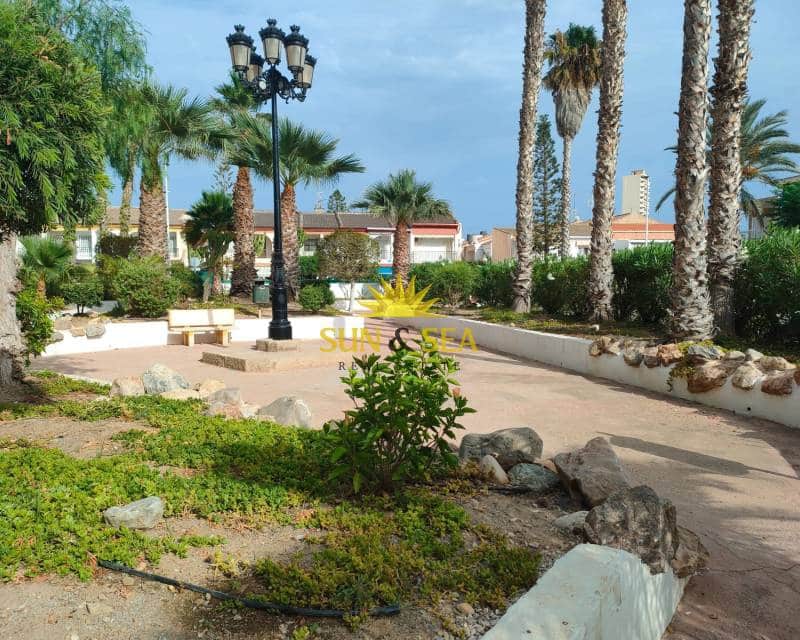 1 slaapkamer Appartement te huur in Puerto de Mazarron - € 650 (Ref: 9473218)