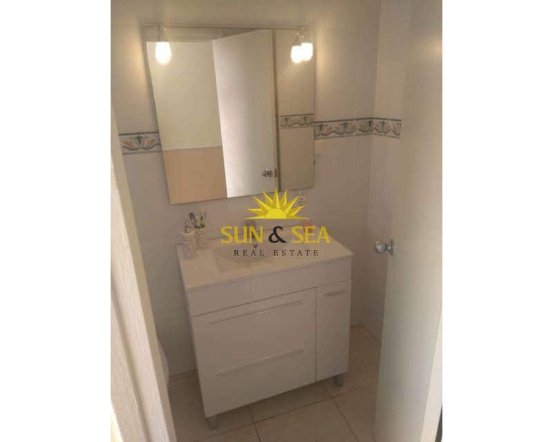 Apartamento de 3 habitaciones en Santa Pola en alquiler - 800 € (Ref: 9474400)