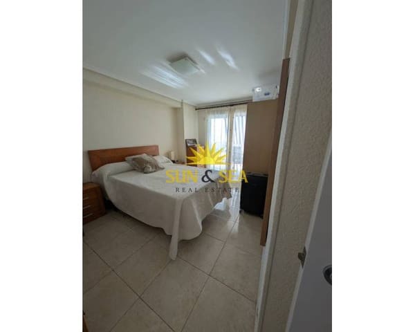 Apartamento de 3 habitaciones en Gran Playa, Santa Pola en alquiler - 800 € (Ref: 9474400)