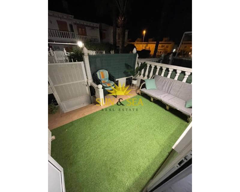 1 quarto Apartamento para arrendar em Gran Alacant com piscina - 700 € (Ref: 9474401)