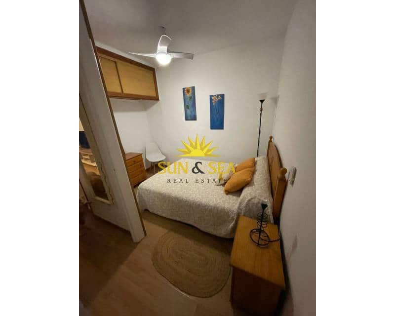 1 quarto Apartamento para arrendar em Gran Alacant com piscina - 700 € (Ref: 9474401)