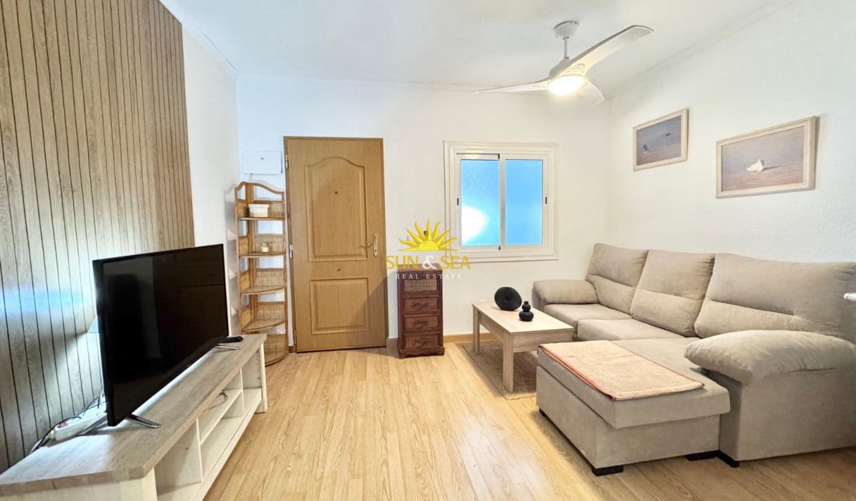 Appartement de 1 chambre à louer à Gran Alacant avec piscine - 700 € (Ref: 9474401)