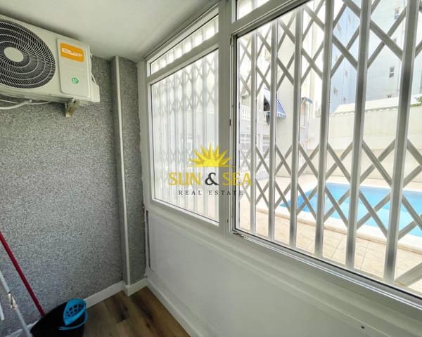 Estudio de 1 habitación en Avenida Habaneras - Curva de Palangre, Torrevieja en alquiler con piscina - 700 € (Ref: 9479261)