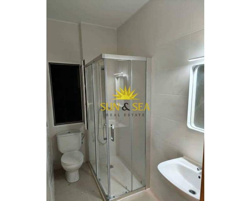 4 soverom Leilighet til leie i Murcia by - € 1 050 (Ref: 9479404)