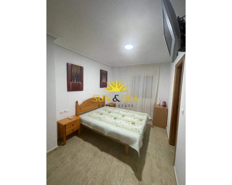 2 sovrum Lägenhet att hyra i Torrevieja - 780 € (Ref: 9479406)