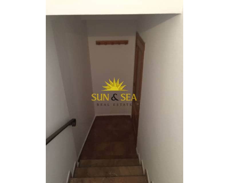 Apartamento de 2 habitaciones en Daya Nueva en venta con garaje - 260.000 € (Ref: 9479407)