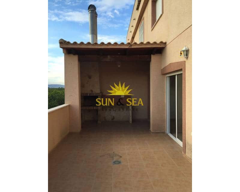 Apartamento de 2 habitaciones en Daya Nueva en venta con garaje - 260.000 € (Ref: 9479407)